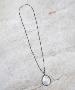 Karen Kane Large Mother Of Pearl Pendant Necklace