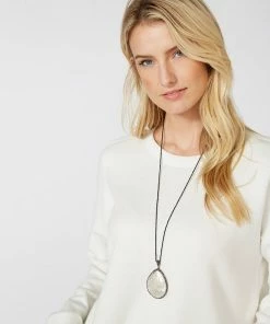 Karen Kane Large Mother Of Pearl Pendant Necklace