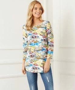 Karen Kane 3/4 Sleeve Shirttail Top