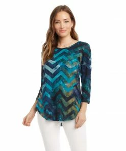 Karen Kane Petite Size Tie-Dye Burnout Shirttail Tee Petites