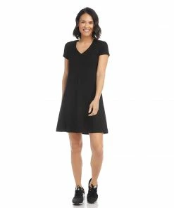 Karen Kane Quinn V Neck Pocket Dress