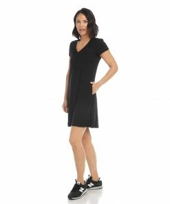 Karen Kane Quinn V Neck Pocket Dress