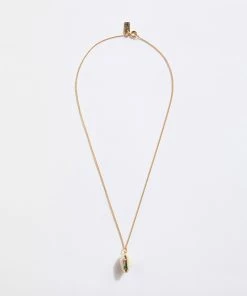 Karen Kane Shell Pendant Necklace