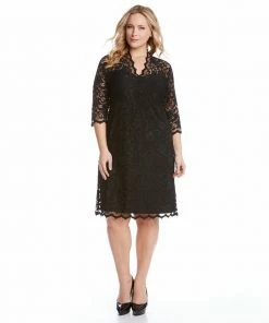 Karen Kane Plus Size V-Neck Scallop Lace Dress
