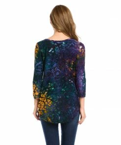 Karen Kane Petite Size Tie-Dye Burnout Shirttail Top