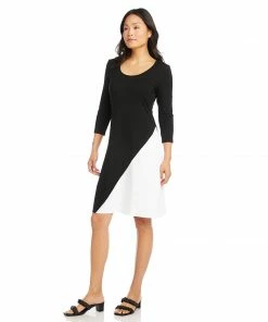 Karen Kane Diagonal Block Dress