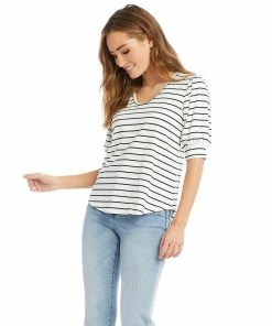 Karen Kane Puff Sleeve Top