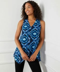 Karen Kane Uneven Hem Tank