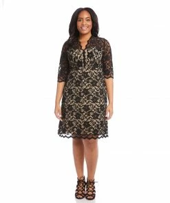 Karen Kane Plus Size V-Neck Scallop Lace Dress