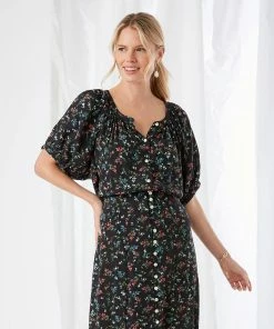 Karen Kane Short Sleeve Peasant Top