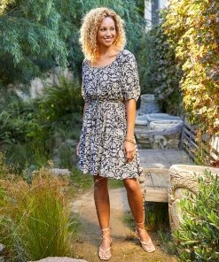 Karen Kane Tiered Short Dress