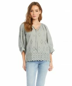 Karen Kane Petite Size Eyelet Peasant Top