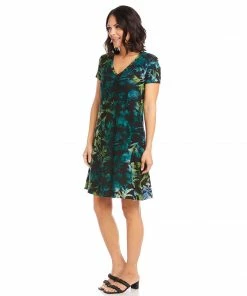 Karen Kane Clothing Quinn V-Neck Pocket Dress